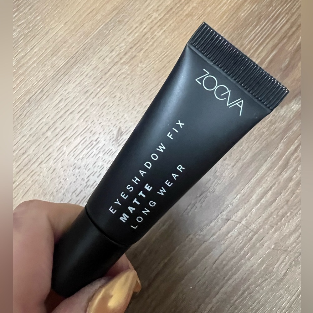 Zoeva Matte Eyeshadow Fix